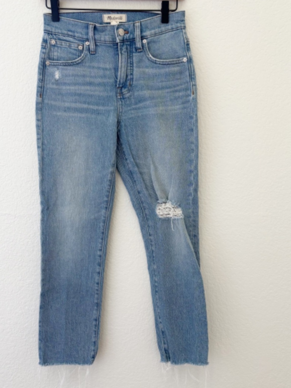 Madewell the perfect vintage jean raw hem distressed knee size 25P